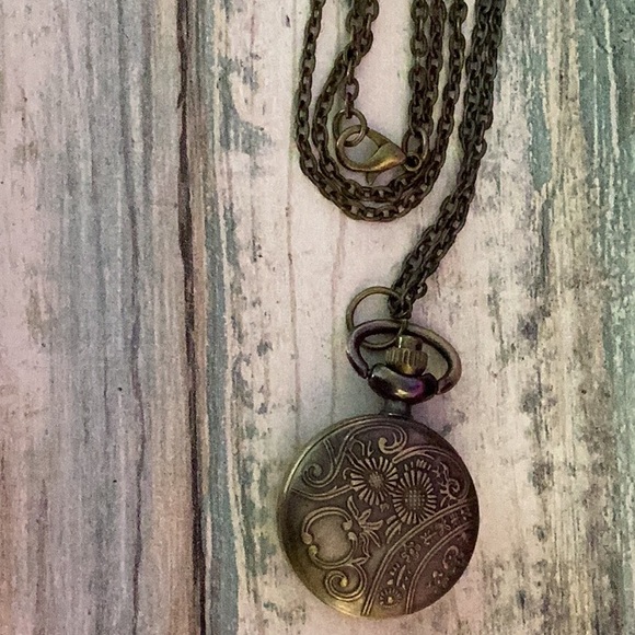 Necklace with Time Piece Pendant - Picture 2 of 3